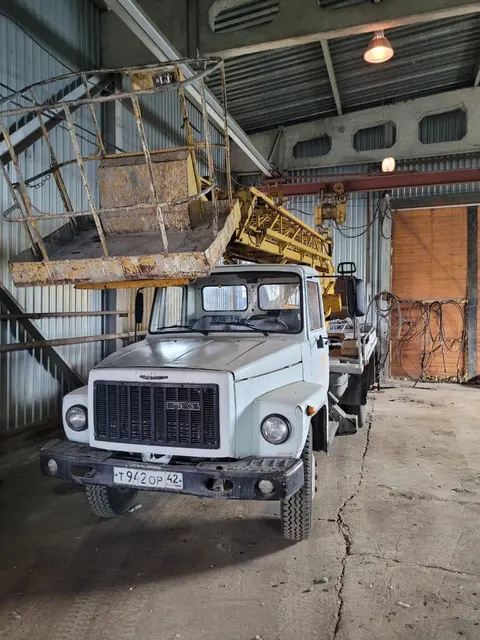 транспортное средство (марка, модель –АП-17А-04 на шасси   ГАЗ 3307, наименование (тип ТС) – Автоподъемник, год выпуска – 2005, цвет – белый, идентификационный номер (VIN) –Y69AP17A450M11297, кузов (кабина, прицеп) № – 33070050080896, шасси (рама) № - отсутствует)