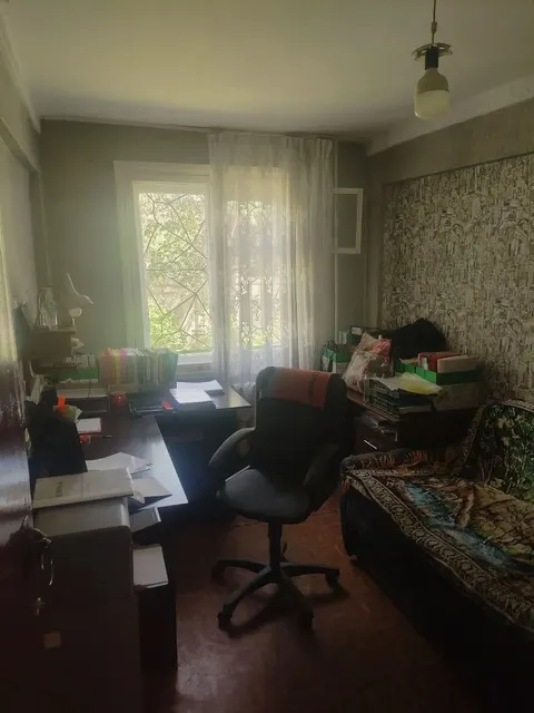 Нежилое помещение общей площадью 168,8 кв. м, расположенное по адресу: Российская Федерация, Алтайский край, город Рубцовск, улица Федоренко, дом 19, помещение 22.