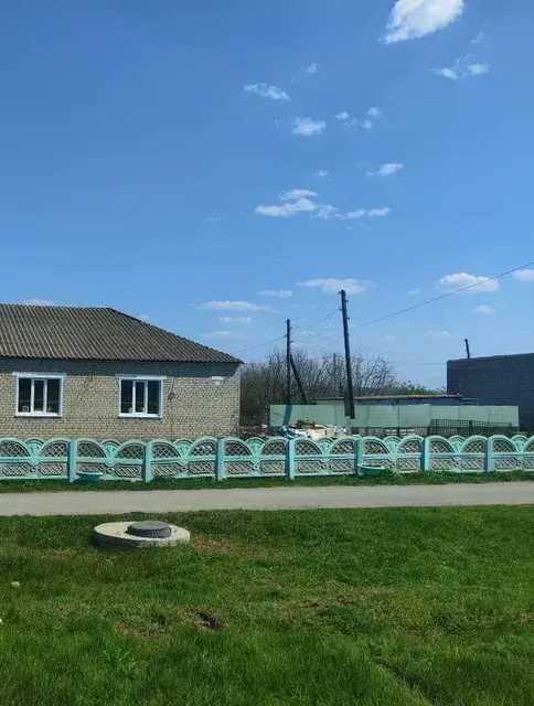 Нежилое помещение №1, кадастровый номер  48:01:0870201:123, площадью 106 кв.м.,