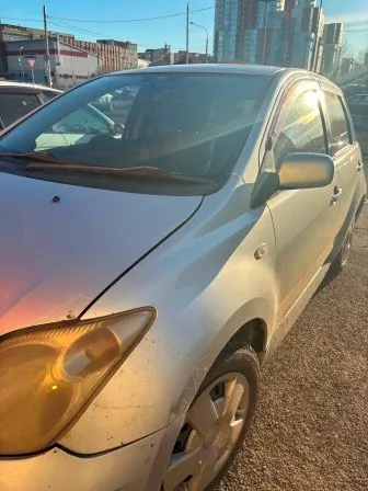 Автомобиль Тойота ИСТ, г/н К324АХ124, 2002г.в., № кузова NCP610033230. Автомобиль находится в залоге. Рабочее состояние, и комплектность автомобиля не проверялось. Находится в г. Красноярск, данное имущество обращено в доход государства (Документы, ключи отсутствуют). (134/26)
