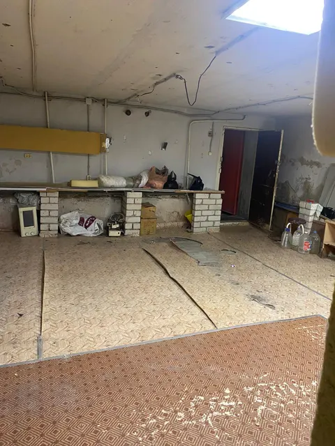Нежилое помещение (подвал) общей площадью 60,1 кв. м, расположенное по адресу: Волгоградская область, г. Михайловка, ул. Обороны, дом  № 43/79