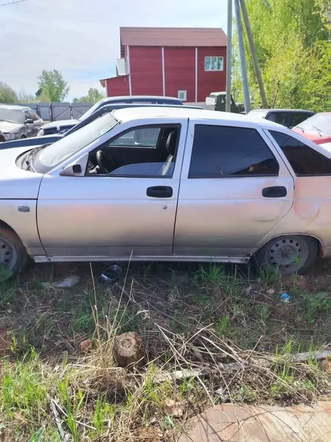 Автомобиль ВАЗ 2112, г.в. 2004, VIN: XTA21120040224309, г/н: Нет, Документы: Нет, Ключи: Нет, Примечание: Серебристого цвета. АС ПИБИ: 11-009273-1