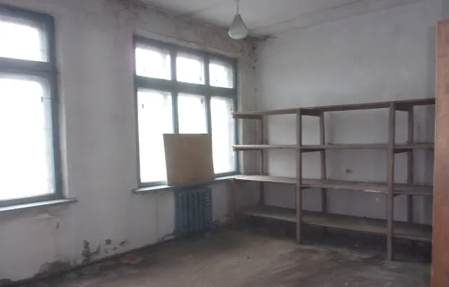 нежилое помещение 1П общей площадью 62,5 кв.м., назначение: нежилое, кадастровый номер 55:37:000000:1222, адрес: Омская область, Тарский район, г.Тара, ул. Заречная, д. 27, пом. 1П, РНФИ П13560000367