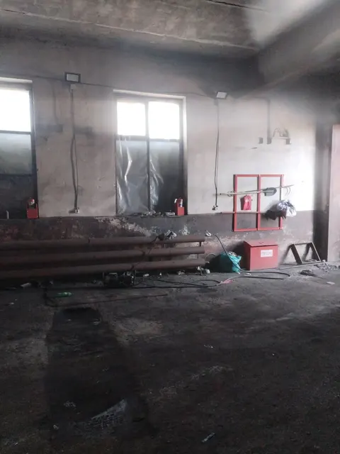 Нежилое здание