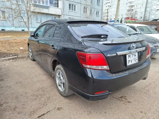Легковой автомобиль седан TOYOTA Allion, 2016 г.в., г/н M714PУ124, VIN отсутствует, номер кузова NZT2603178497, номер двигателя F080065, цвет черный. Начальная цена продажи 1 371 000 руб. Задаток 205700 руб.