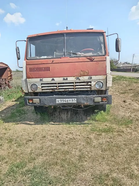 Грузовой бортовой автомобиль КАМАЗ 5320, 1989 г.в., г/н К994ЕТ61, красного цвета, должник Кузминов Д.В., (Поручение ТУ Росимущества в РО от 07.09.2026 № 61-1565-У). Адрес (местоположение): Ростовская область, Сальский р-н, п. Лужки, ул. Чкалова, д. 15.