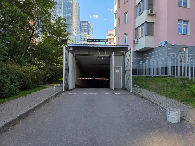 Продажа имущества, находящегося в собственности города Москвы, нежилое помещение по адресу: г. Москва, бульв. Ходынский, д. 17, площадью 19,4 кв. м (Подвал № 1, м/м 120), кадастровый номер: 77:09:0005007:2470.