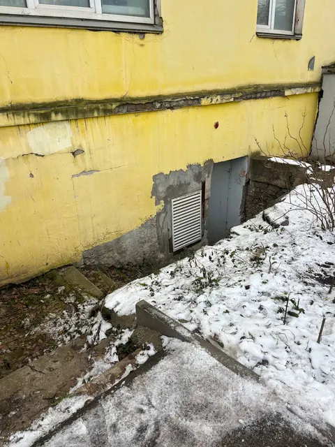 нежилое помещение с кадастровым номером 43:40:000116:2386 по адресу: Российская Федерация, Кировская область, г.о. город Киров, г. Киров, ул. Московская, д. 171, помещ. 1003.