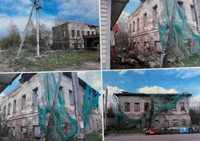 Жилой дом (объект культурного наследия регионального значения «Дом жилой Полозовых, сер. XIX в.»), площадь 184,7 кв.м, 2-этажное, в том числе подземных этажей 0, кадастровый номер 44:21:130107:70, земельный участок, площадь 1218 кв.м, кадастровый номер 44:21:130107:61