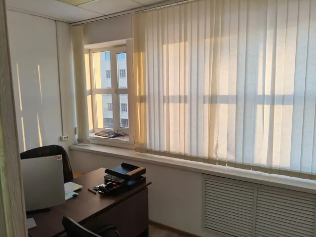 На право заключения договора аренды нежилого помещения 3 эт № 139, площадью 37,3 кв.м, расположенного в помещении с к/н 66:41:0106134:1608, по адресу: Свердл обл, г Екатеринбург, ул Культуры, д 2/пр-т Орджоникидзе, д 1, являющегося ОКН областного значения «Дом технической учёбы Уралмашзавода» сроком на 5 лет, находящегося в государственной собственности Свердловской области, закрепленного на праве оперативного управления за ГКУ СО «Распорядительная дирекция Мингосимущества Свердловской области"