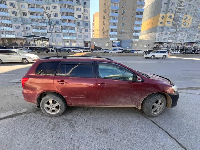 Автомобиль легковой универсал Toyota "Кололла Филдер", 2008 г.в., цвет красный, г/н У337КН14, кузов NZE9068547. Местонахождение: РС(Я). Собственник Никифоров Т.А.