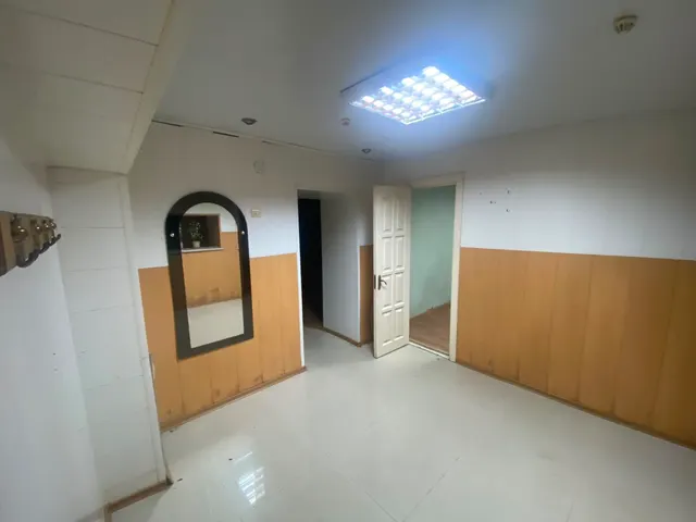Помещение, площадь 108,4 кв. м., кадастровый №: 05:40:000048:3190, местоположение: Республика Дагестан, г. Махачкала, ул. Р. Гамзатова, д. 119 (должник Рамазанова Н. К.)