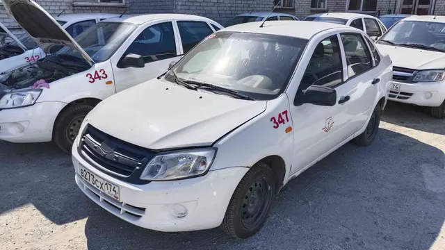 Легковой автомобиль LADA, 219010 LADA GRANTA, В273СХ174
