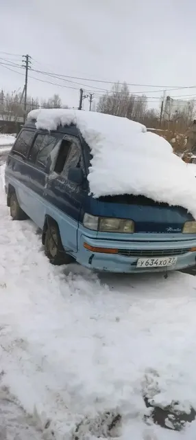 Автомобиль марки Toyota Lite Ace ,кузов СМ300041171, имеются повреждения по кузову,отсутствует стекло с правой стороны