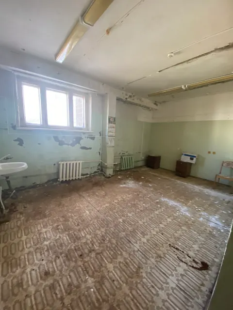 Право заключения договора аренды недвижимого имущества, находящегося в собственности муниципального образования город Новомосковск:  - нежилое пристроенное здание (Лит. А2), находящееся по адресу: Тульская область, р-н Новомосковский, г. Новомосковск, пр-кт Победы, д.7а, общей площадью 772,6 кв.м, - нежилое пристроенное здание, находящееся по адресу: Тульская область, р-н Новомосковский, г. Новомосковск, пр-кт Победы, д.7а, общей площадью 65,4 кв.м,