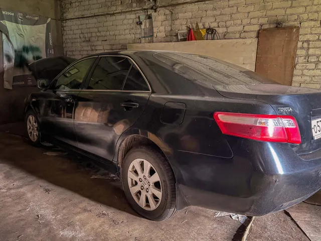 Легковой автомобиль TOYOTA CAMRY, 2008 года выпуска, идентификационный номер (VIN): JTNBE40K503161313, категория ТС – В, модель, номер двигателя – 2AZ H091924, кузов № JTNBE40K503161313, цвет кузова – черный.