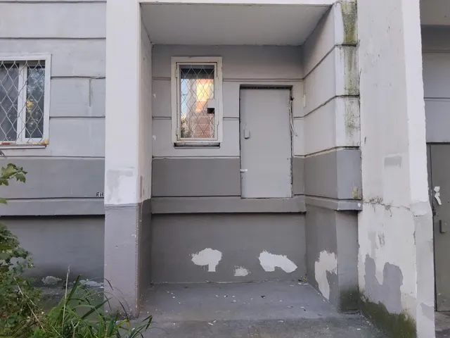 Продажа имущества, находящегося в собственности города Москвы, нежилое помещение по адресу: г. Москва, ул. Коктебельская, д. 8,  площадью 185,5 кв. м. (Этаж № 1, пом.4/1), кадастровый номер: 77:06:0011004:8650