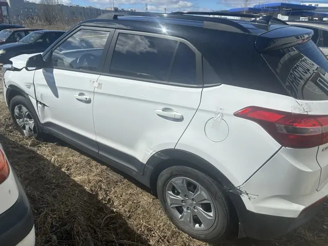 Автомобиль HYUNDAI GRETA, 2021 г.в., г/н Е099КН186, VIN: Z94G2813BMR344163ТС обременено ЗАЛОГОМ. По общему правилу при переходе права собственности залог сохраняется в соответствии со ст. 353 ГК РФ; приобретатель имущества приобретает права и несет обязанности залогодателя. Риски, связанные с сохранением залога и возможностью обращения взыскания на предмет залога, несет приобретатель. ТС имеет ограничения ФССП на регистрационные действия (ключи и документы отсутствуют,)