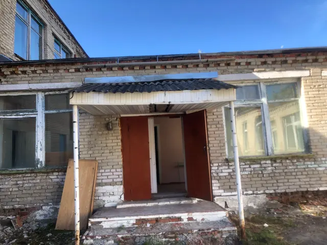Нежилое здание