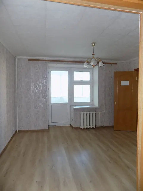 - Квартира, с кадастровым номером 02:66:010101:1818, общей площадью 152,1 кв.м., расположенная по адресу: Республика Башкортостан, г. Нефтекамск, ул. Строителей, д. 93, кв. 9; – Мебель и техника в количестве 8 наименований, находящиеся по адресу: Республика Башкортостан, г. Нефтекамск, ул. Строителей, д. 93, кв. 9.