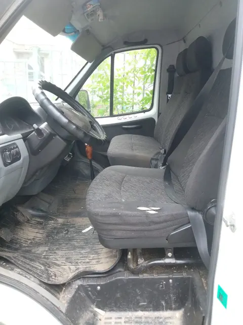 Автомобиль ГАЗ 2705