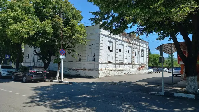 Право заключения договора аренды муниципального недвижимого имущества администрации Отрадненского сельского поселения Отрадненского района