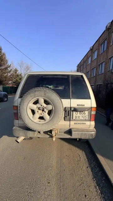 АМТС Isuzu Bighorn, г.в.1990, г/н О806ВХ125, №шасси (рамы) UBS69DW8111176, №двиг.2216834, соб-к Рудник А.Н.