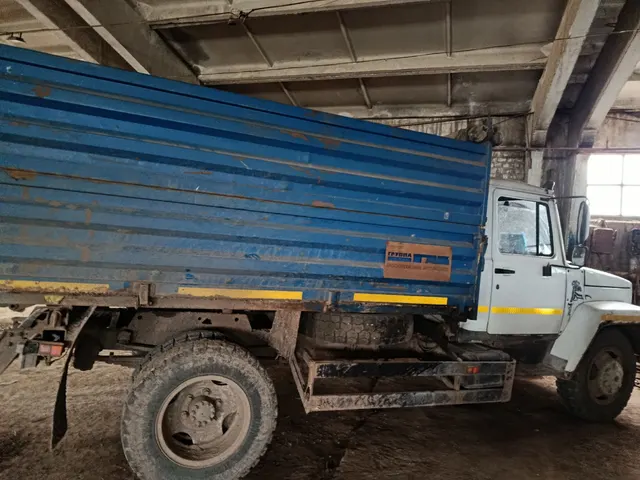 Грузовой самосвал ГАЗ 3309, 2014 г.в., г/н С002ОТ43, VIN X96330900E1046768, № кузова 330700D0220470, № двигателя 828597