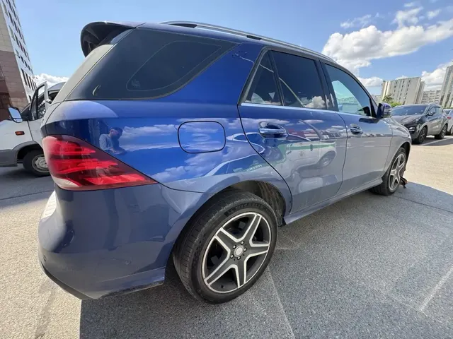 MERCEDES-BENZ GLE 400 4MATIC, 2017 г.в., г/н У567ВХ716, VIN: WDC1660561B067857. Начальная цена – 2 929 200,00 руб. (1915 (I), ООО "РМ-ИНЖИНИРИНГ")