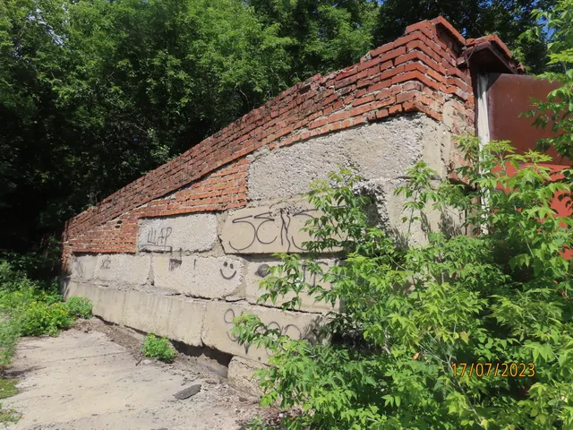 Здание, площадь 398,9 кв.м., назначение: нежилое здание, кадастровый номер: 54:07:020105:117, расположенное по адресу: Новосибирская область, Искитимский район, рабочий поселок Линево, улица Первопроходцев, дом 2/1