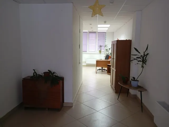 На право заключения договора аренды недвижимого имущества, находящегося в собственности Российской Федерации и закрепленного на праве оперативного управления за ФГБУ «Комфортная среда» и расположенного по адресу: Свердловская область, г. Екатеринбург, б-р. Академика Семихатова Н.А., д. 8