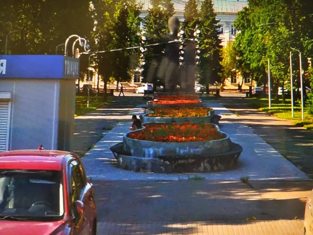 участке площадью 50 кв.метров из земель населенных пунктов учетный номер 0031-019 по адресу: г. Киров, Октябрьский район, сквер у АО «ВМП «АВИТЕК»