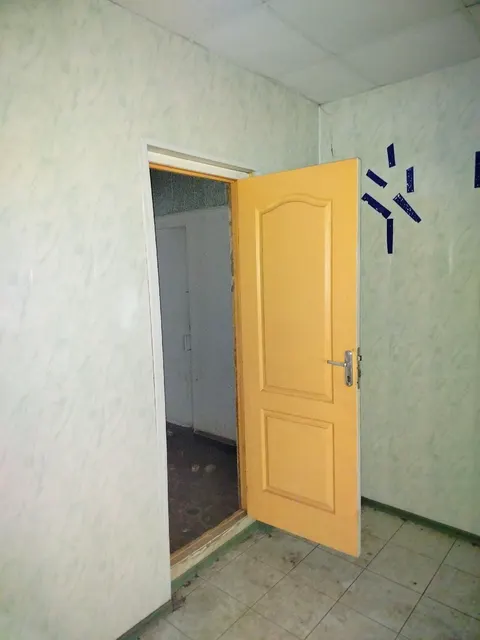 Нежилое помещение общей площадью 396,50 кв. м (кадастровый номер 53:23:7009401:297, РНФИ П13540000762), расположенное по адресу: г. Великий Новгород, пер. Мининский, д.7.
