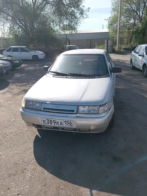 Автомобиль марки ВАЗ 21102, 2002 г/в, г/н Е 389 КА 156, VIN XTA21102010349969, ключ