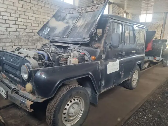 марка, модель ТС – UAZ Hunter; государственный регистрационный номерной знак – Н302НМ 33, идентификационный номер (VIN) – XТТ315195G1002373; наименование (тип ТС) – легковой; категория ТС - В; год изготовления ТС - 2016; модель, № двигателя – 409050*G3026203; шасси (рама) № – 315100G0554831;  кузов (кабина, прицеп) № – XTT315195G1002373; цвет кузова (кабины, прицепа) – темно-серый металлик; мощность двигателя л.с. (кВт) - 128 (94,1); рабочий объем двигателя, куб. см. - 2693