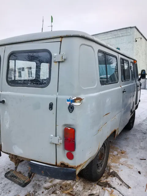 Автомобиль УАЗ-220695-04, 2012 года выпуска, г.р.з. Б/Н, VIN – ХТТ220695С0457578, тип ТС – специальный пассажирский, модель, № двигателя 409100*C3021721, шасси (рама) № 220695C0478870, кузов (кабина) № 220600C0204838, цвет кузова – белая ночь, ПТС 73 НМ 233065