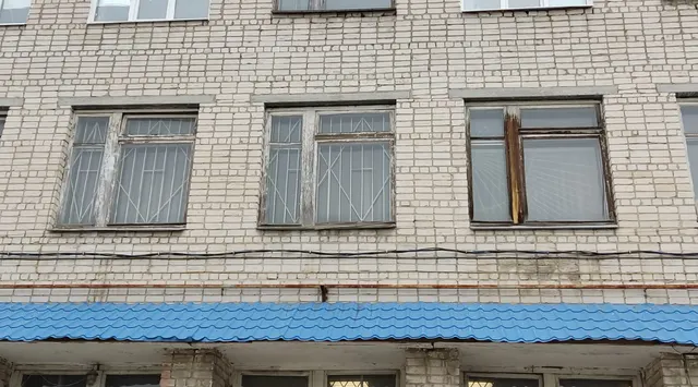 Нежилое помещение общей площадью 48,7 кв.м. с кадастровым номером 66:46:0000000:271, расположенное по адресу: Свердловская область, г. Камышлов, ул. Карла Маркса, д. 59.
