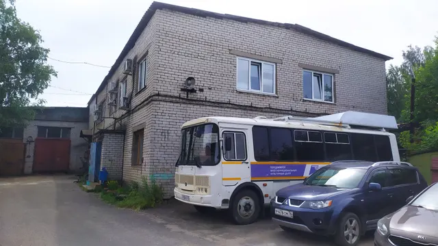 Нежилое помещение,  расположенное  по адресу:  Ярославская область, Ярославский р-н, р.п. Лесная Поляна, д. 41 (этаж № 1, этаж № 2)