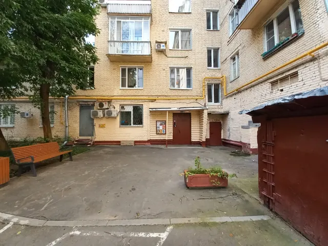 Продажа имущества, находящегося в собственности города Москвы, жилое помещение по адресу: г. Москва, Ленинский проспект, д. 91, кв. 143, ком. 3, площадью 18,3 кв. м (этаж № 5), кадастровый номер: 77:06:0001002:10783