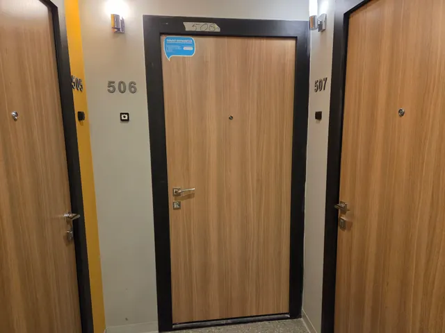 Продажа имущества, находящегося в собственности города Москвы, жилое помещение по адресу: г. Москва, ул. Чоботовская, д.  2, корп.  2,  кв. 506, площадью 45,8 кв.м (Этаж № 17), кадастровый номер: 77:07:0015005:31786
