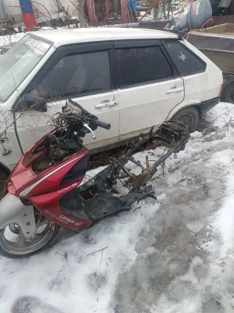 (617к,750к,751к,755к)  Механическое транспортное средство мопед Racer GS, без г/н; скутер «IRBIS FR»; Мотороллер марки «LIFAN LF150T-8»; Дюралевая лодка Прогресс-4 с бортовым номером Р5601СБ, техническое состояние не проверялось