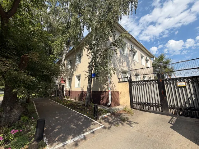Право заключения договора купли – продажи   имущественного комплекса, расположенного на земельном участке с кадастровым номером 74:36:0408004:25, общей площадью 1 490 кв. м, по адресу: Челябинская обл., г Челябинск, р-н Советский, ул. Российская, 299, предоставленном ФГУП «РАДОН» на основании договора аренды в составе: 1. Нежилое здание: Служебное здание с ограждением, Кадастровый номер  74:36:0408004:53 2. Нежилое здание: Гараж,  Кадастровый номер 74:36:0408004:54