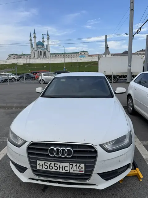 AUDI A4, 2015г.в., г/н: Н565НС716, VIN: WAUZZZ8K6FN053091. Начальная цена – 1 107 700,00 руб. (2266 (I), ООО "Производственно-стройная Фирма "ЭНЕРГОСТРОЙКОМПЛЕКТ".)