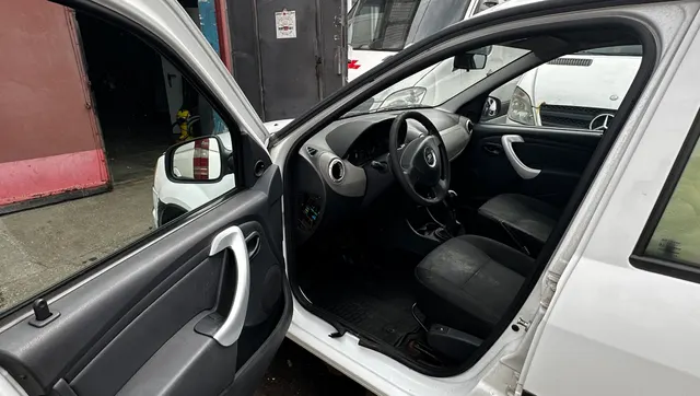 Продажа транспортного средства Легковые автомобили LADA LRGS0M (VIN) Z8XLRGS0MK0000378