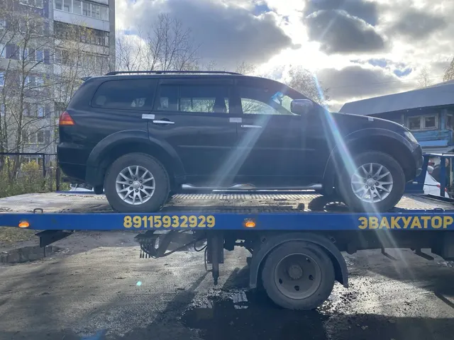 Транспортное средство Mitsubishi Pajero Sport, 2008 года выпуска, цвет - черный, VIN MMCGNKH809FZ01698, государственный номер М397НЕ29. Состояние ТС: коррозия по кузову, трещина на лобовом стекле и другие повреждения, не на ходу.