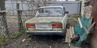 ВАЗ 21074, 2006 года выпуска идентификационный номер (VIN) ХТА 21074072484636, номер двигателя 8766137,номер кузова 2484636, цвет кузова ярко-белый
