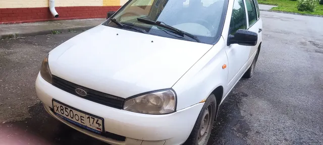 Автомобиль легковой LADA KALINA