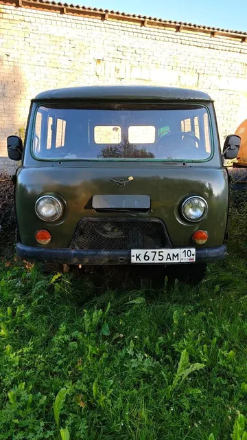Автомобиль УАЗ-3909, регистрационный номер К675АМ10