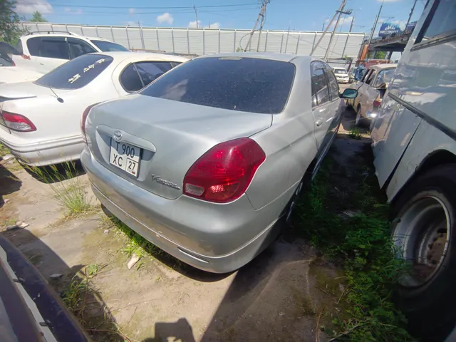 Автомобиль "Тойота Веросса" ("Toyota Verossa") государственный регистрационный номер T900XC 27 регион, номер кузова - JZX1106043272, номер двигателя - 1218597, 2002 года выпуска, серого цвета