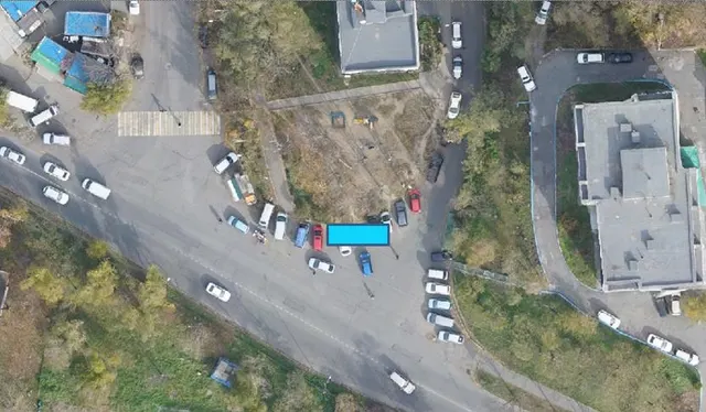 Право включения в схему размещения нестационарного торгового объекта - елочный базар площадью 50,0 кв. м: специализация – новогодние елки, место размещения: г. Владивосток, ул. Тухачевского, 52, в соответствии с координатами